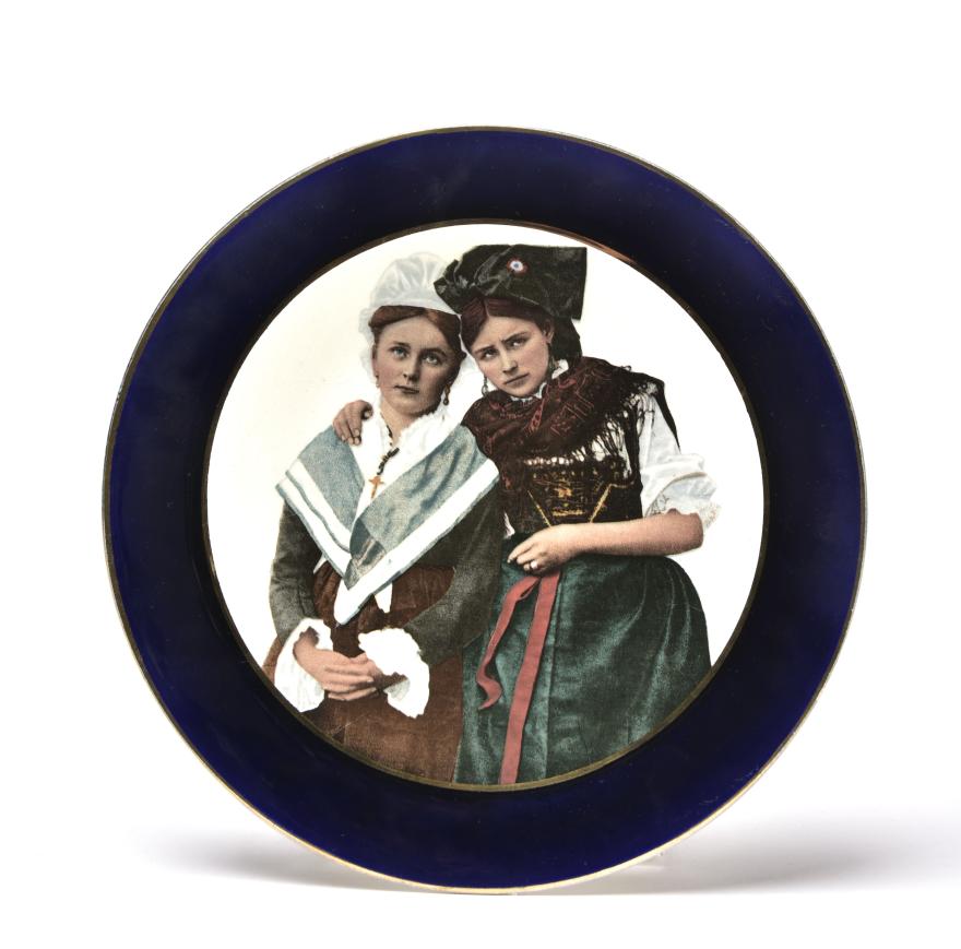 assiette alsacienne alsace henner musée paris